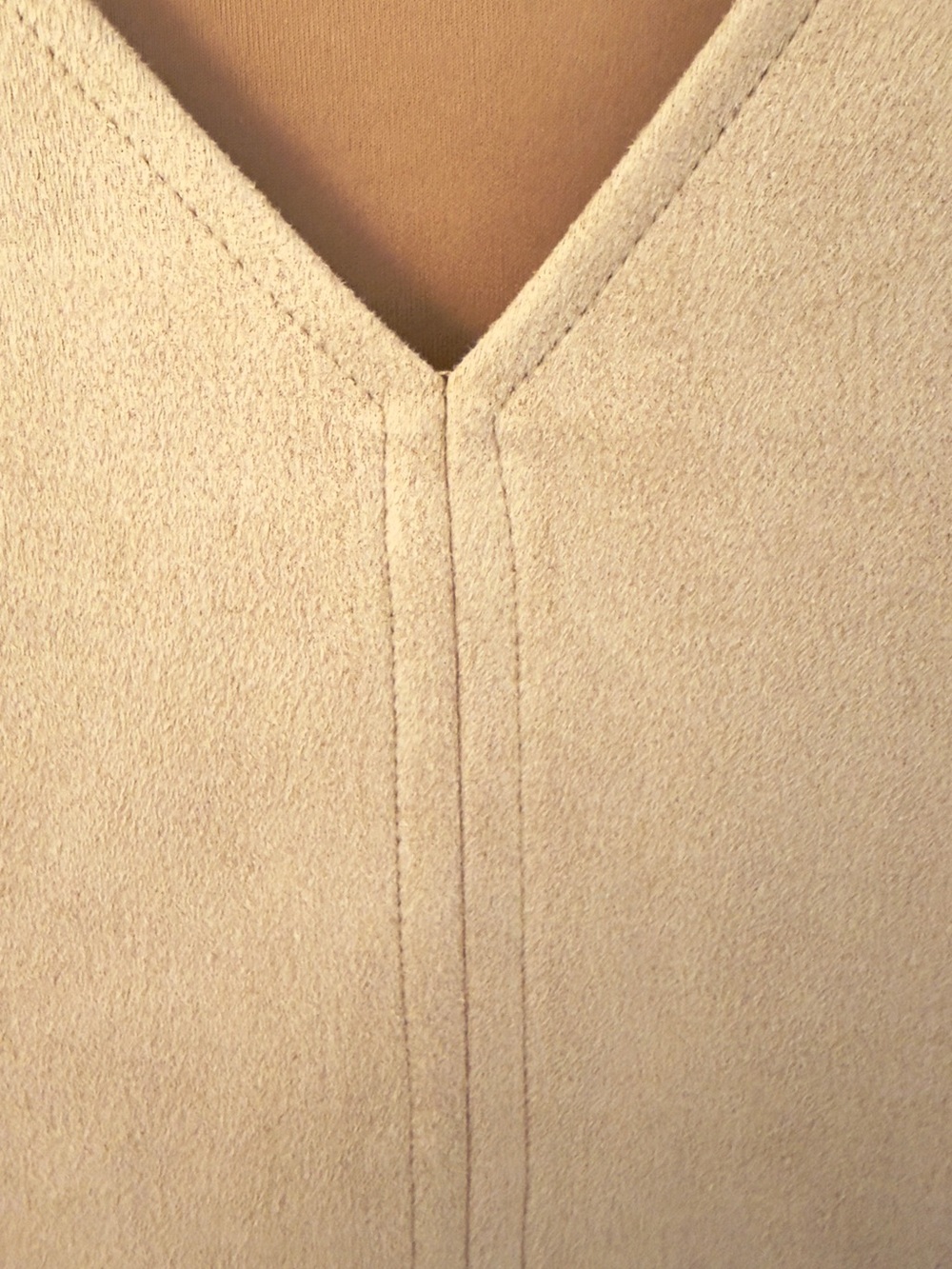 Tuckernuck Easton V Neck Faux Suede Swing Top - Picture 8 of 13